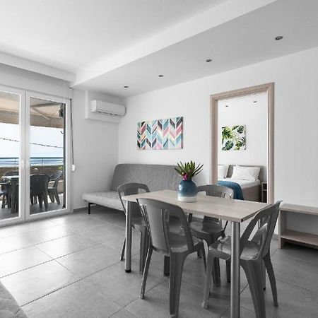 Blue Horizon 3 Apartman Nea Kallikrateia Kültér fotó