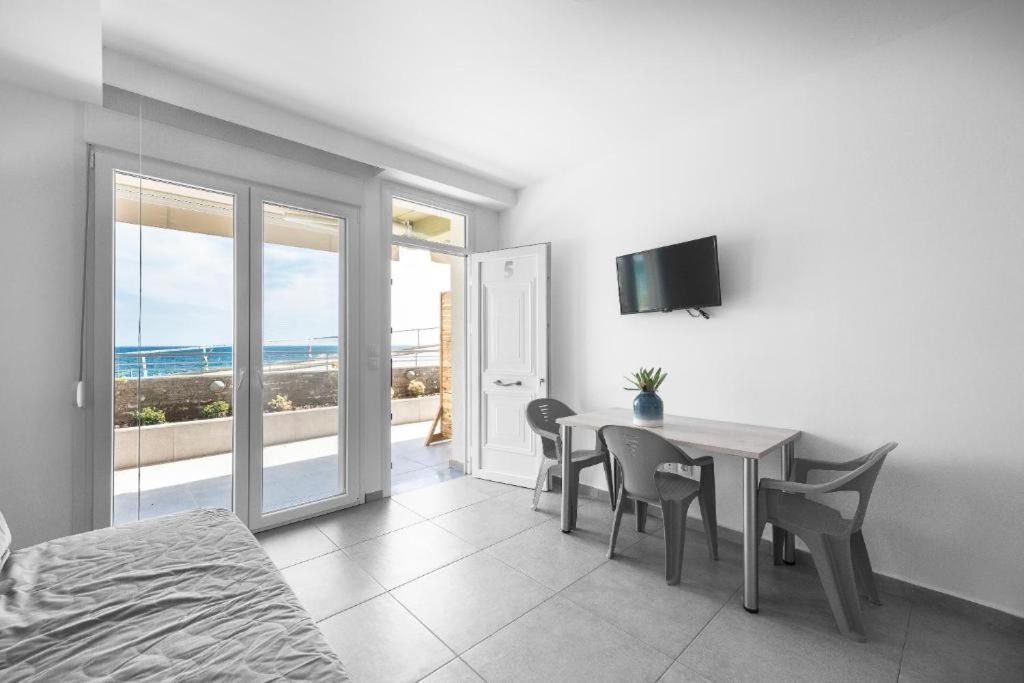 Blue Horizon 3 Apartman Nea Kallikrateia Kültér fotó