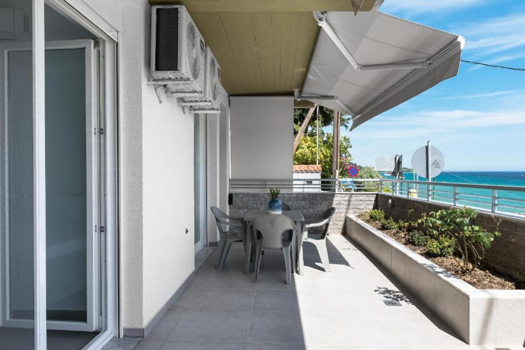 Blue Horizon 3 Apartman Nea Kallikrateia Kültér fotó