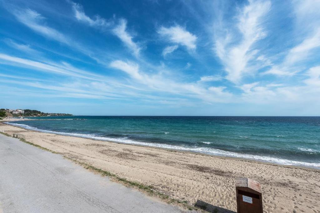 Blue Horizon 3 Apartman Nea Kallikrateia Kültér fotó